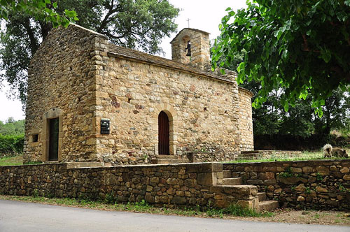 Ermita de Sant Joan de Salelles, al sud del poble de Sant Sadurn&iacute; de l'Heura