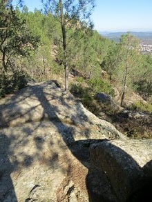 El cam&iacute; del castell de Farners