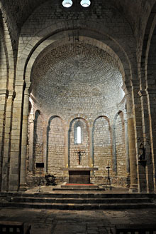 Altar de l'esgl&eacute;sia de Santa Maria de Vilabertran